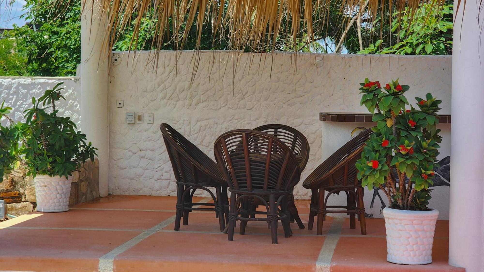Casa Bonita (Adults Only) Lejlighedshotel Puerto Escondido  Eksteriør billede